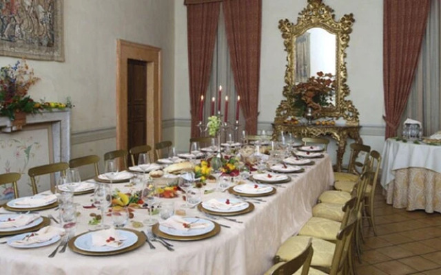 Palazzo Dragoni Residenza d'Epoca