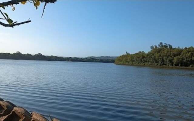 The Tropical Hut Lodges