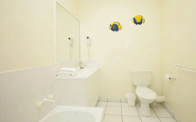 Seascape Holidays – Beachfront Terraces
