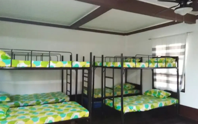 Ross Rose Budget Hotel