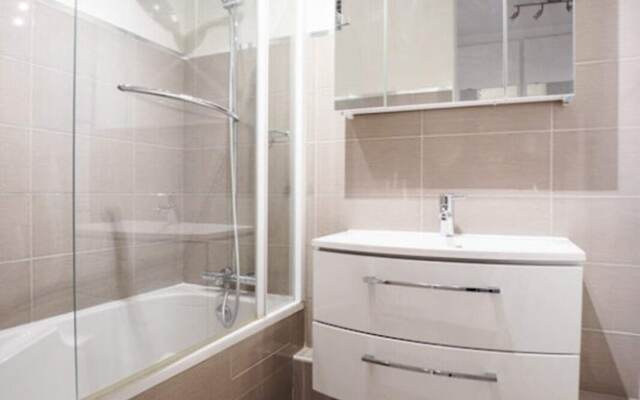 Charming Apartment Near Montparnasse