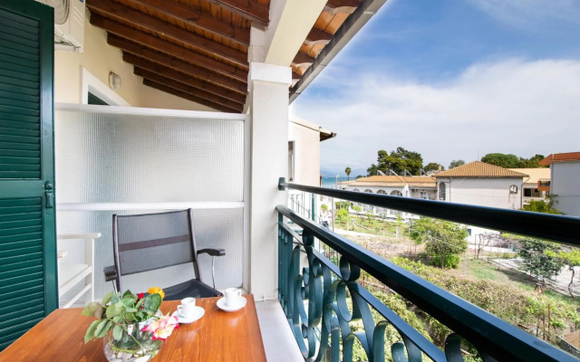 Opera Blue Hotel