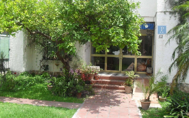 Hostal Escandinavia