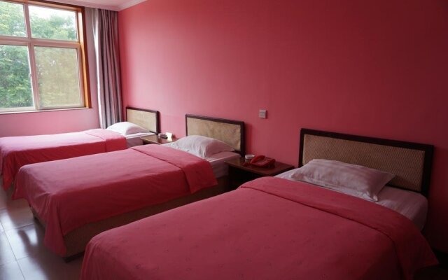Baoyuanju Youth Hostel