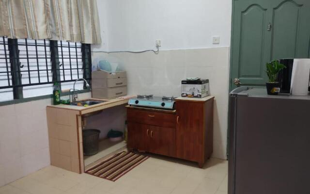 HOMESTAY PAKA-Pok Yie