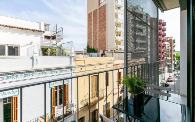 Friendly Rentals Guell