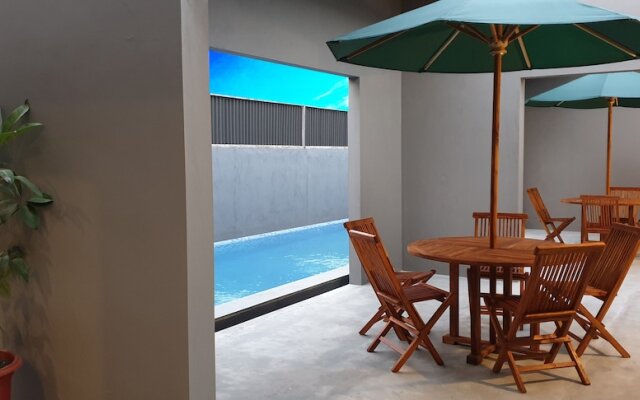IOOVE Tanjung Seminyak Suites