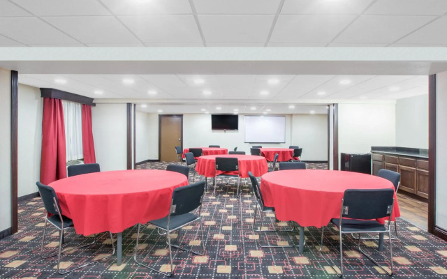 Ramada by Wyndham Tulsa