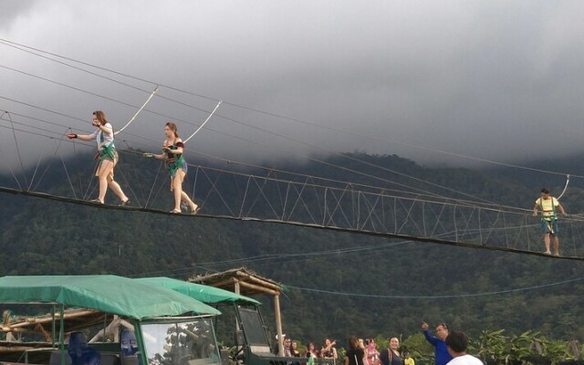Dolphin Bay Resort Puerto Galera