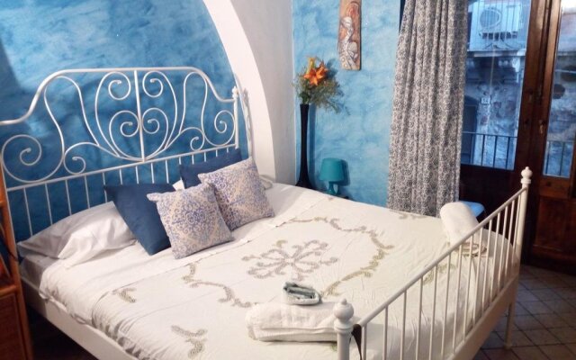 Sutta lAcchi da Marina