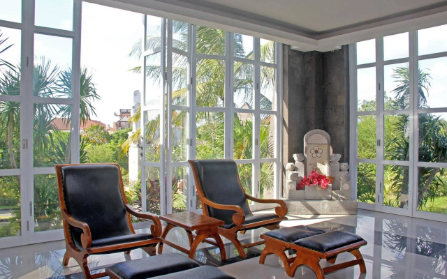 RedDoorz near Dreamland Beach Uluwatu
