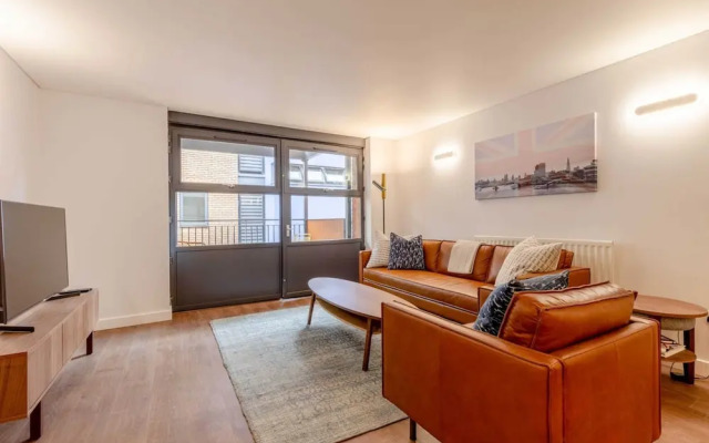 Modern And Spacious 2 Bedroom in Central London