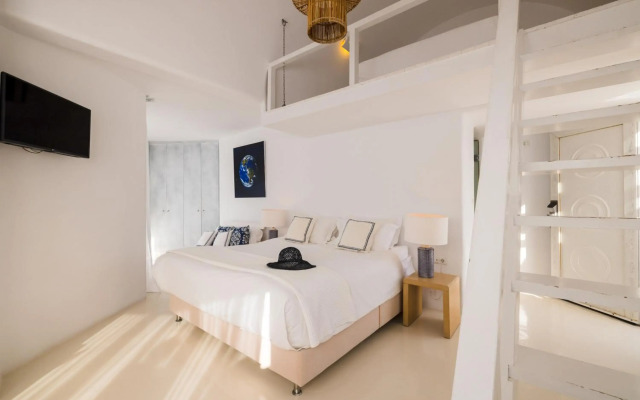 Rocabella Santorini Hotel & SPA