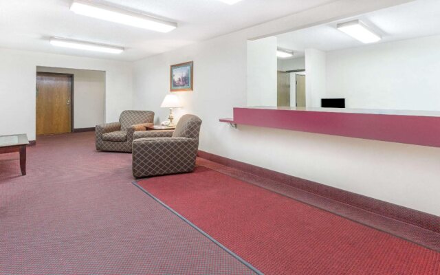 Days Inn by Wyndham El Paso