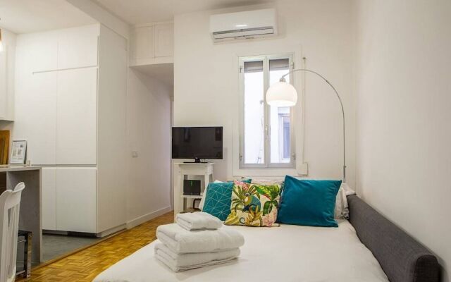Lovely and Chic 1 Bed apt Next to Atocha