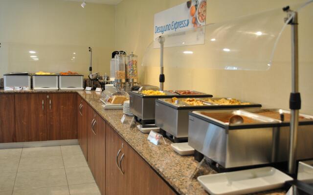 Holiday Inn Express Toluca by IHG