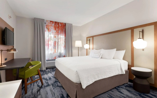 Fairfield Inn by Marriott Visalia Sequoia