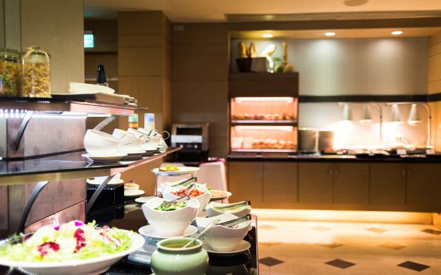 Shin Yuan Celeb Metro Hotel