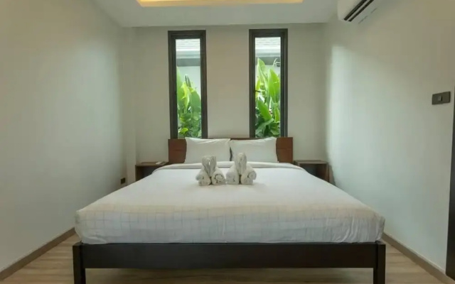 Brand New Luxury Villa Pool Rawai v105