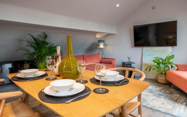 The Quadrant The Carillon Suite