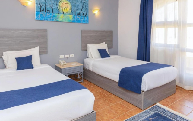 Protels Beach Club  SPA