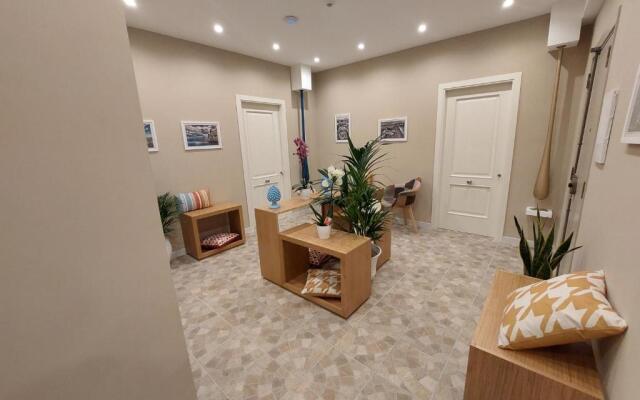 Mistral Luxury Suites