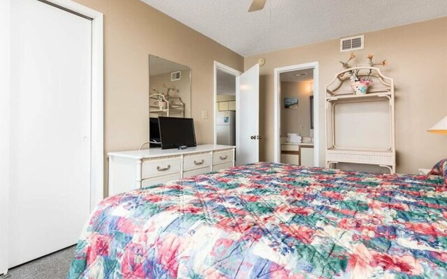 Compass Point Condominium