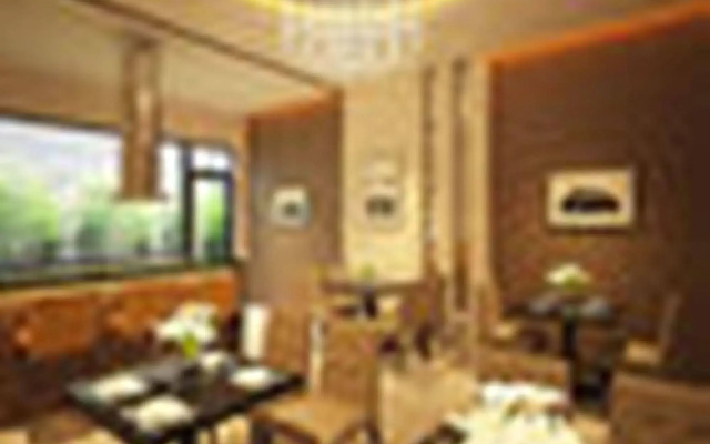 Thao Van Riverside Hotel