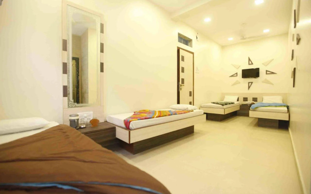 Hotel Al Moazin