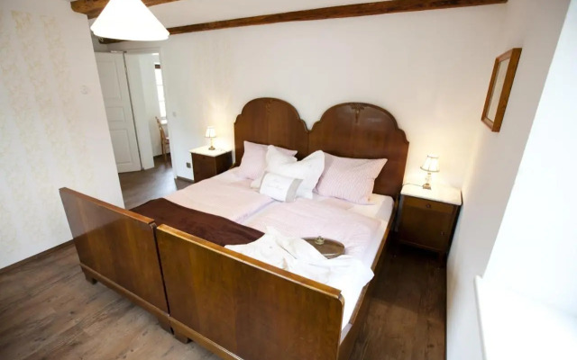 Pension "Alte Schmiede" Zabeltitz