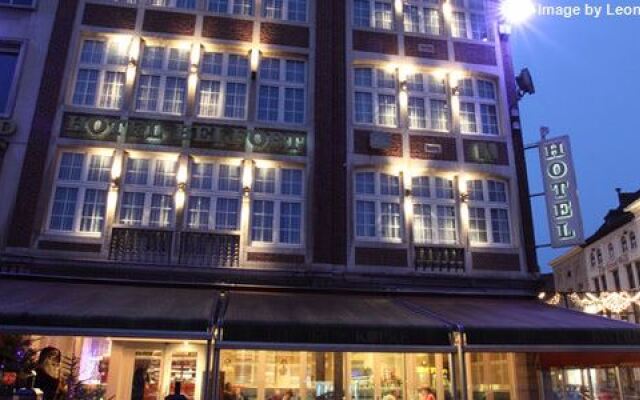 hotelImage