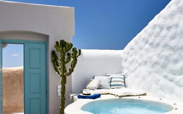Valsamo Suites