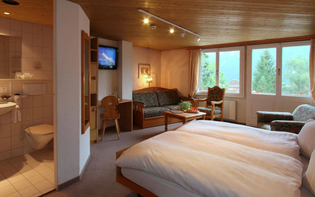 Hotel Caprice