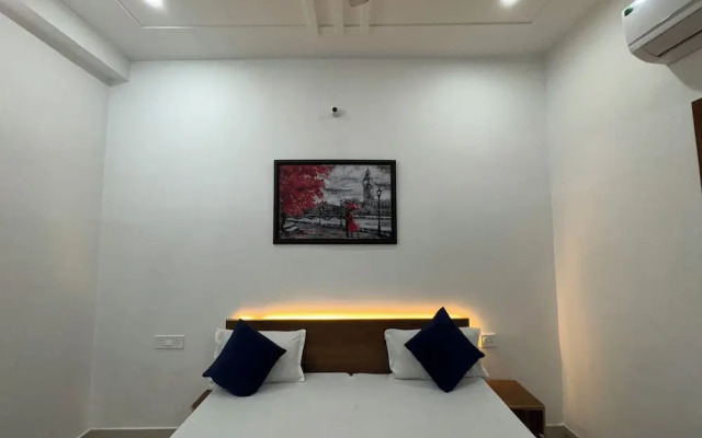 Shree Radhavallabh Palace