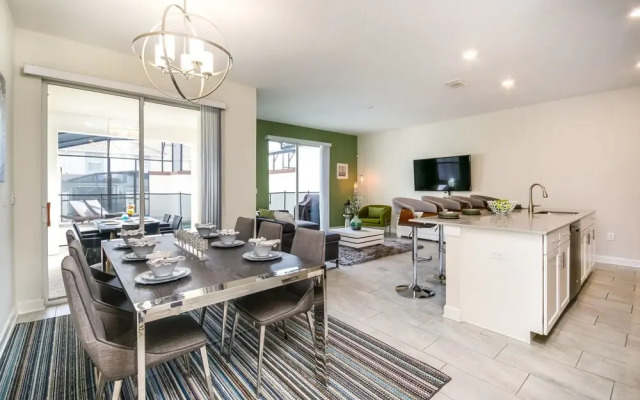 Champions Gate 1571 C