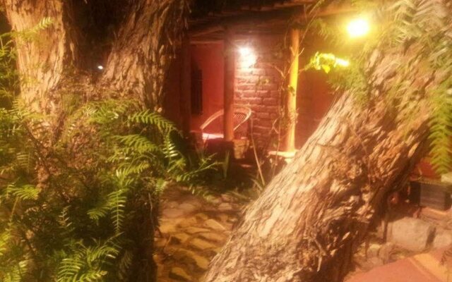 La Casona Amarilla