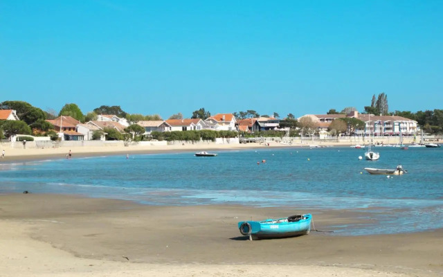 Holiday Home Les Hirondelles - ADS185