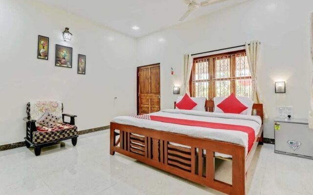 Ekdant Holiday Home Ganpatipule