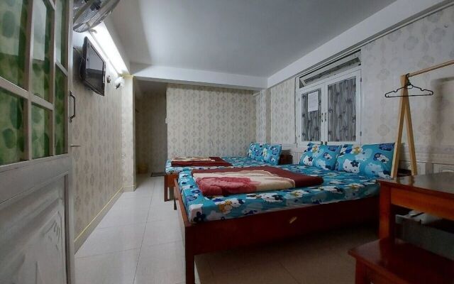 Bach Diep Hotel