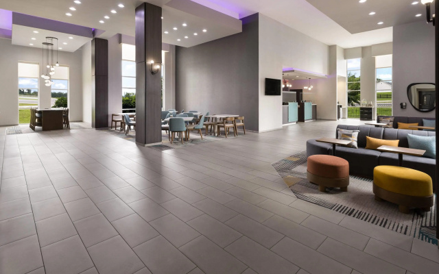 La Quinta Inn & Suites by Wyndham Chattanooga - East Ridge
