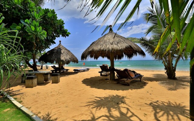 Sea Rock Villa