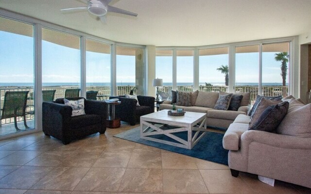 Crd0310 3 Bedroom Condo