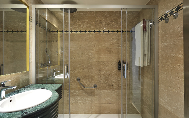 Hotel Exe Mitre