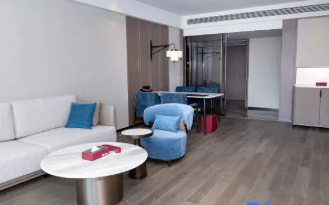 West Coast Hotel