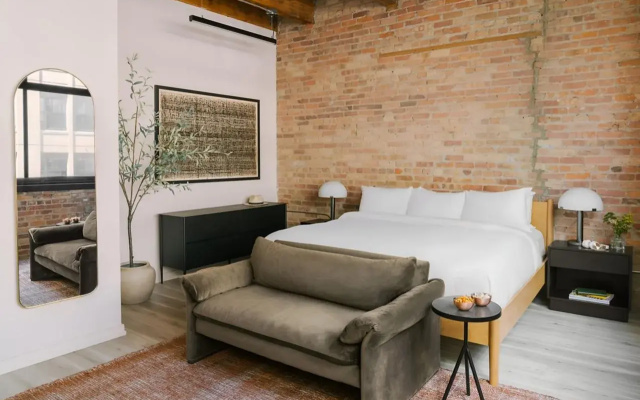 The Burnham Hotel Jackson Blvd Chicago Illinois , Belvilla District 6 Formerly Sonder