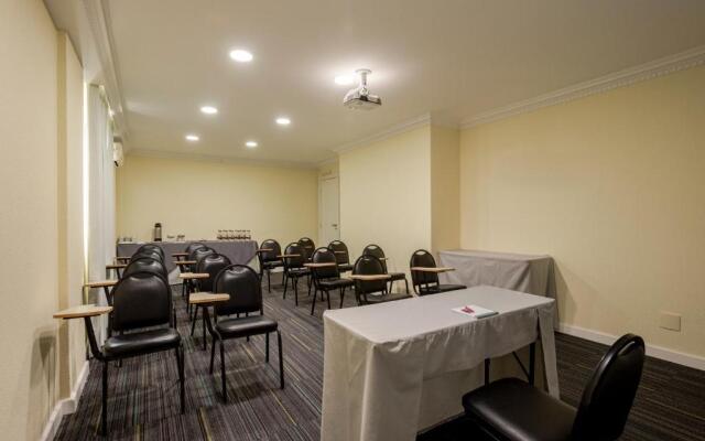 Rockefeller by Slaviero Hotéis