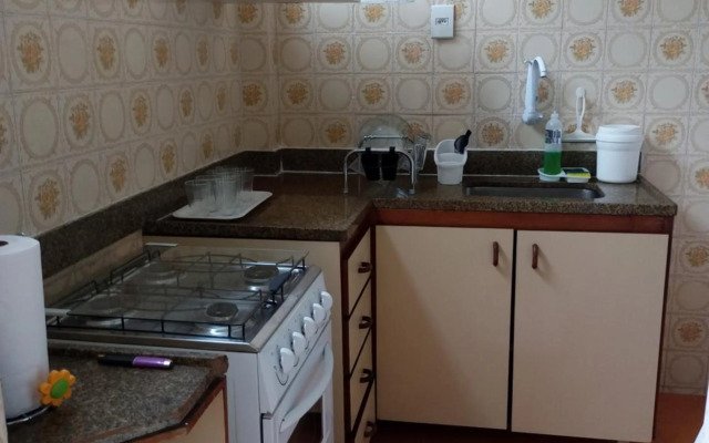 Apartamento 3 Qts Superconfortavel em Itapoã.