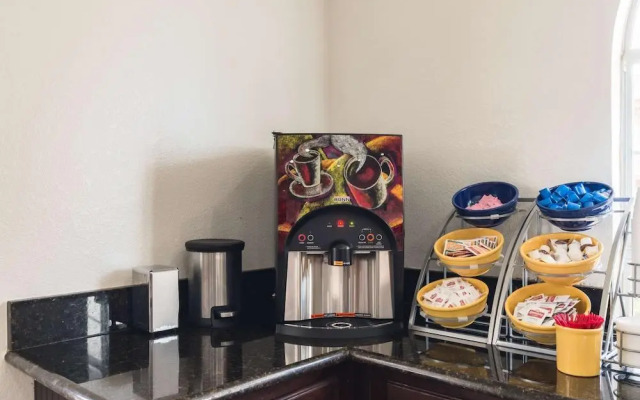 Motel 6 Alvarado, TX