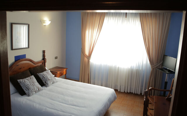 Hotel Alda Bueumar