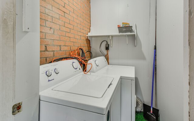 Greenville Home w/ Private Yard Near Downtown!